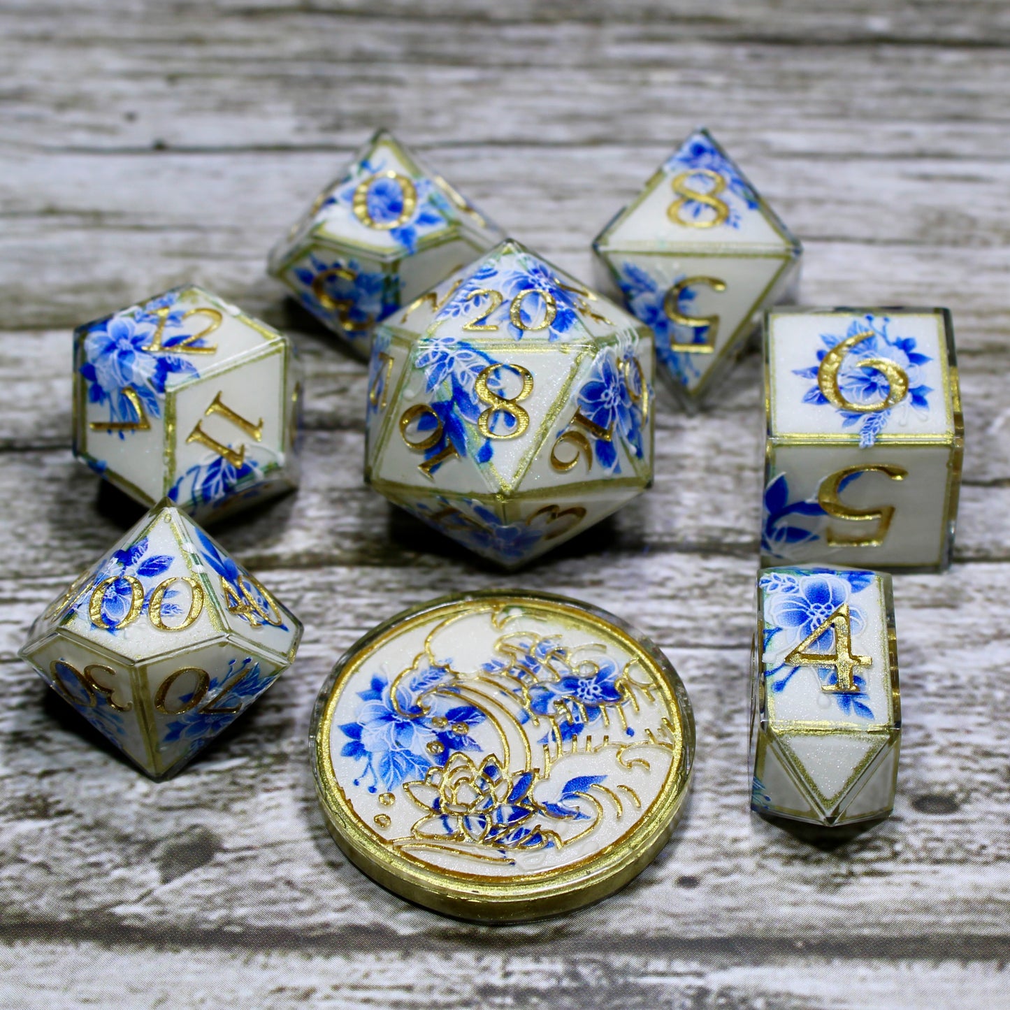 Porcelain Pattern Dice Set
