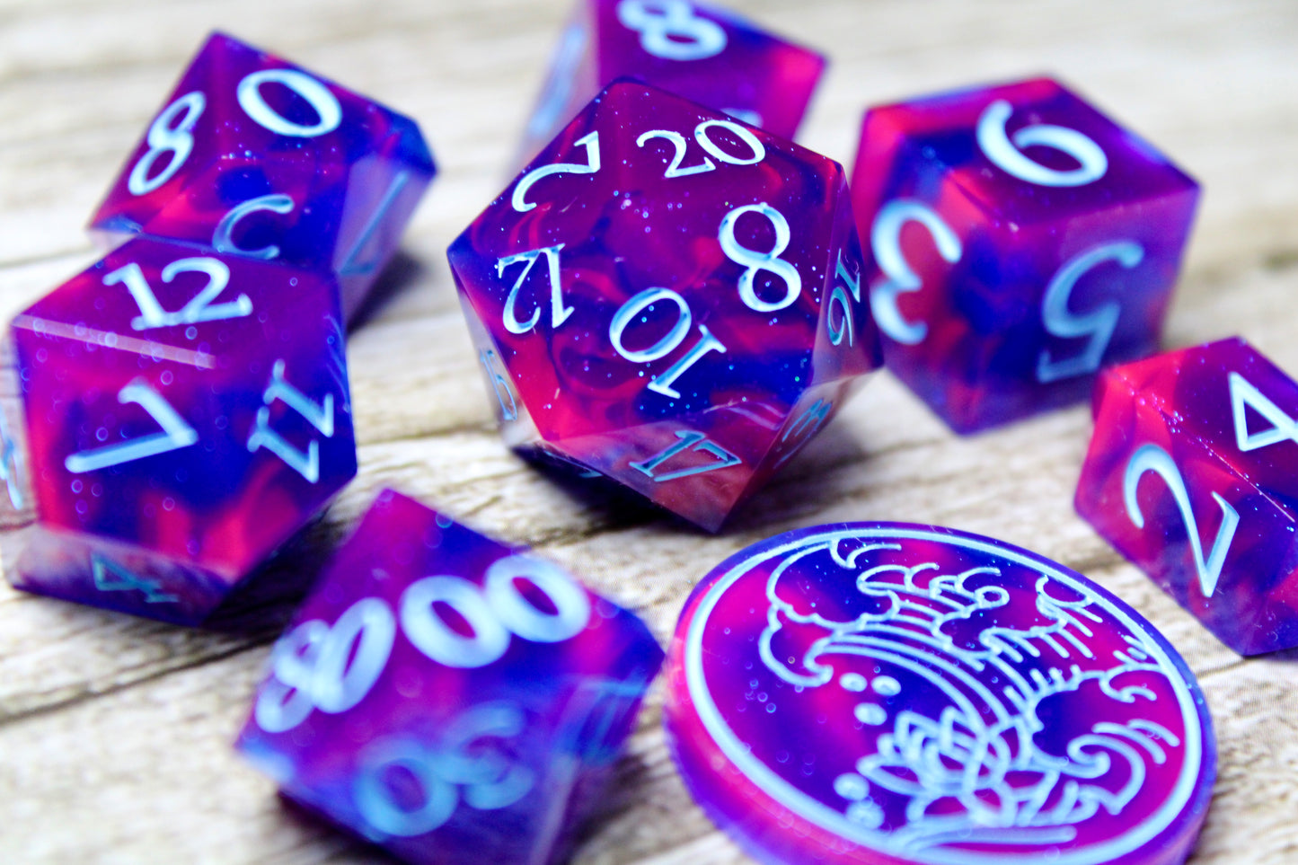 Vaporwave Sharp Edge Dice Set