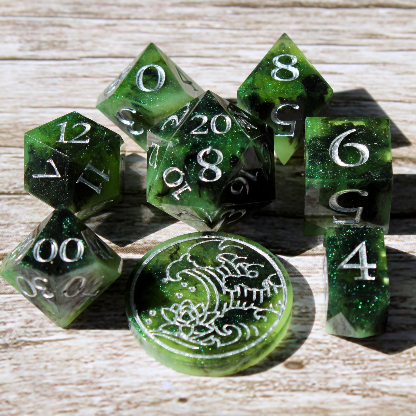 Sven Sharp Edge Dice Set