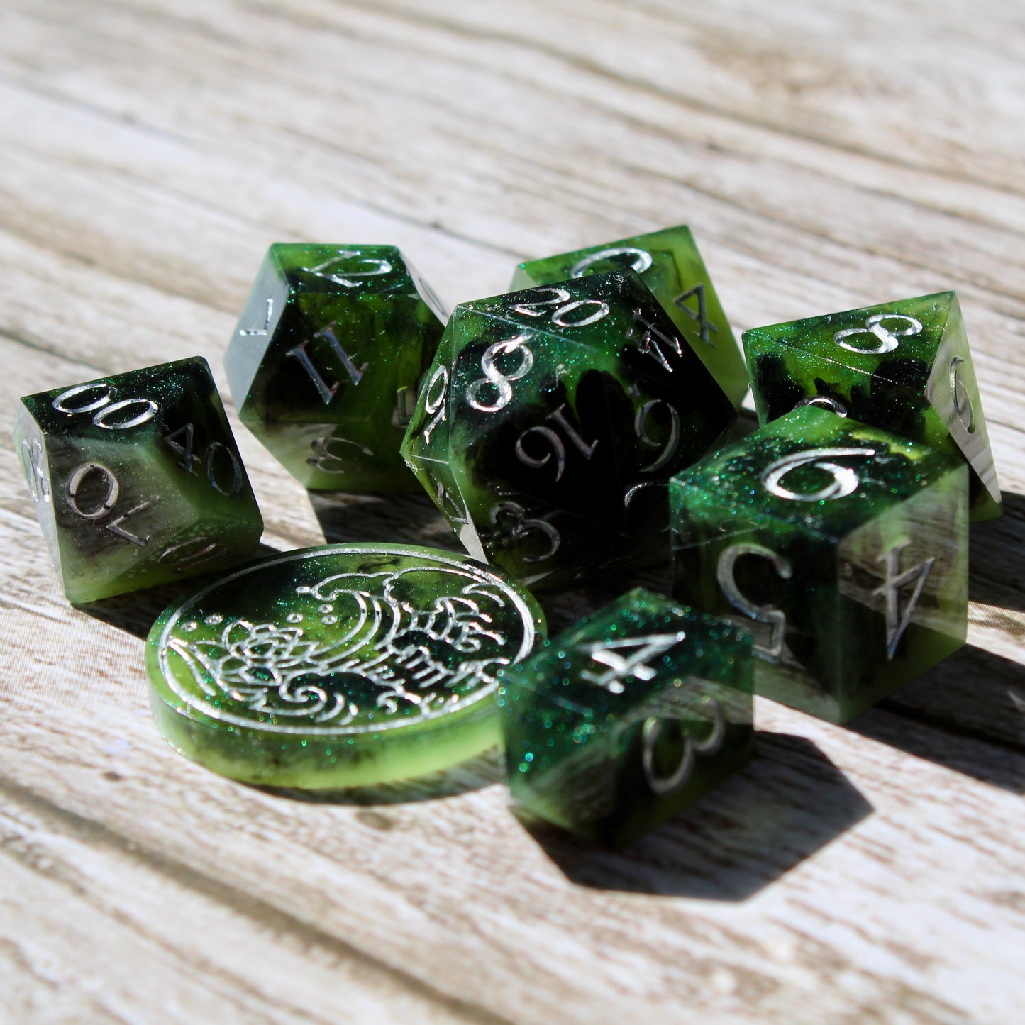 Sven Sharp Edge Dice Set