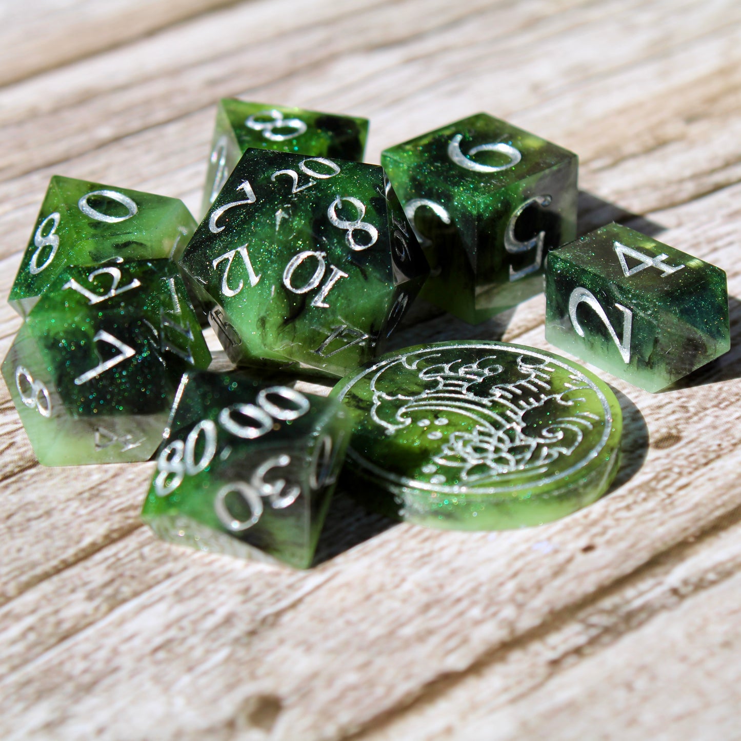 Sven Sharp Edge Dice Set